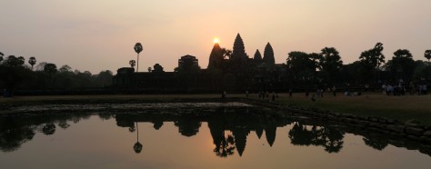 Levé de soleil sur Angkor Wat